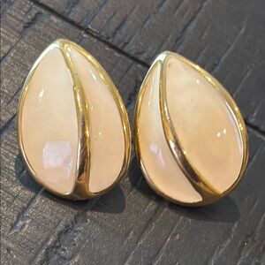 Napier Vintage Enamel Elegant Teardrop Gold and Cream Clip On Earrings Estate